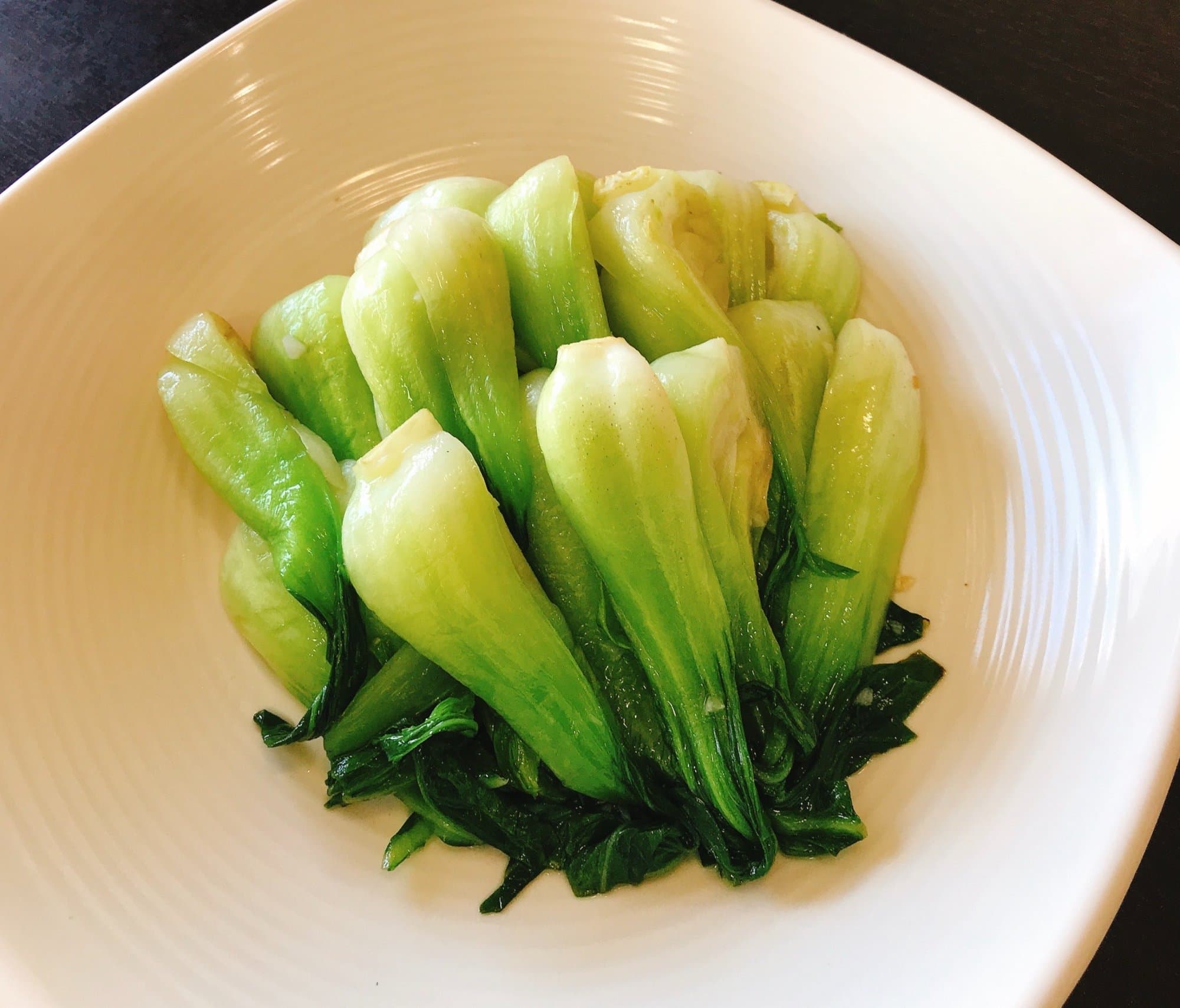 蒜蓉青江菜 - 蒜香爆炒青江菜,口感清脆,味道清淡,营养丰富。 | 蔬菜和豆腐类